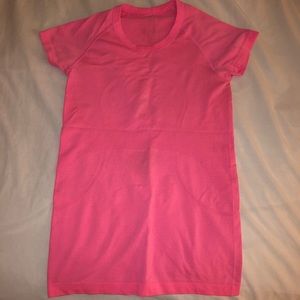 Lululemon short sleeve swiftly tech